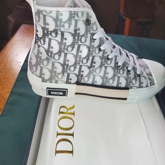 Dior chucks. Dior Chucks | Sol1dVamp main image 3